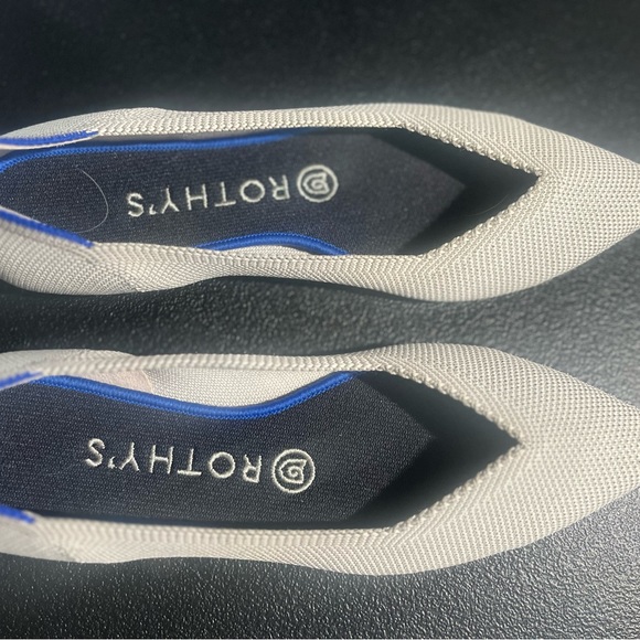 Never worn Rothy’s! - Picture 6 of 6